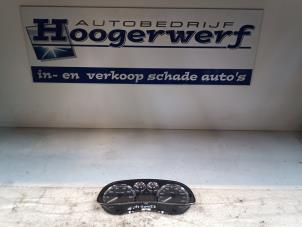 Gebruikte Tellerklok Peugeot 307 SW (3H) 1.6 16V Prijs € 40,00 Margeregeling aangeboden door Autobedrijf Hoogerwerf