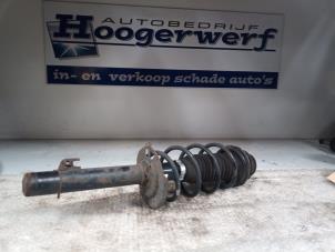 Gebruikte Mac Phersonpoot rechts-voor Peugeot 107 1.0 12V Prijs € 25,00 Margeregeling aangeboden door Autobedrijf Hoogerwerf