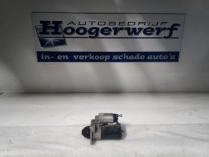 Gebruikte Startmotor Fiat Bravo (198A) 1.4 MultiAir 16V Prijs € 40,00 Margeregeling aangeboden door Autobedrijf Hoogerwerf