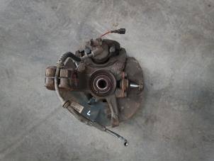 Gebruikte Asschenkel links-voor Volkswagen Transporter T5 1.9 TDi Prijs € 50,00 Margeregeling aangeboden door Autobedrijf Hoogerwerf