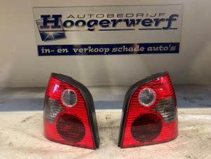 Gebruikte Achterlicht rechts Volkswagen Polo IV (9N1/2/3) 1.4 16V Prijs € 30,00 Margeregeling aangeboden door Autobedrijf Hoogerwerf