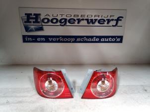 Gebruikte Achterlicht links Chevrolet Epica 2.5 24V Prijs € 60,00 Margeregeling aangeboden door Autobedrijf Hoogerwerf