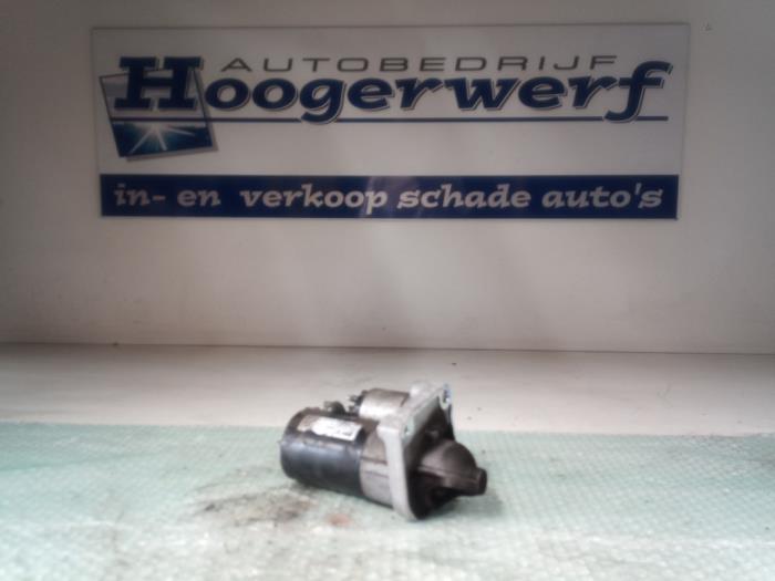 Gebruikte Startmotor Peugeot 2008 (CU) 1.2 Vti 12V PureTech 82 Prijs € 30,00 Margeregeling aangeboden door Autobedrijf Hoogerwerf