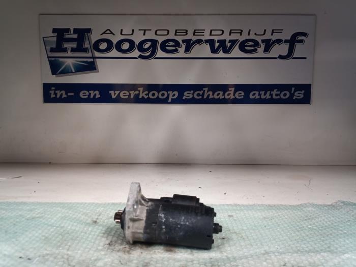 Gebruikte Startmotor Volkswagen Bora (1J2) 1.6 Prijs € 30,00 Margeregeling aangeboden door Autobedrijf Hoogerwerf