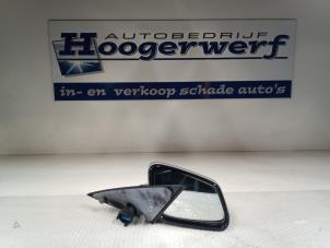 Gebruikte Buitenspiegel rechts BMW 5 serie Gran Turismo (F07) 530d 24V Prijs € 200,00 Margeregeling aangeboden door Autobedrijf Hoogerwerf