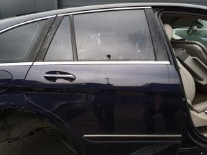 Gebruikte Portier 4Deurs rechts-achter Mercedes R (W251) 3.0 320 CDI 24V 4-Matic Prijs € 250,00 Margeregeling aangeboden door Autobedrijf Hoogerwerf