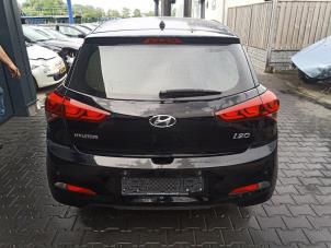 Gebruikte Kont Hyundai i20 (GBB) 1.2i 16V Prijs € 750,00 Margeregeling aangeboden door Autobedrijf Hoogerwerf