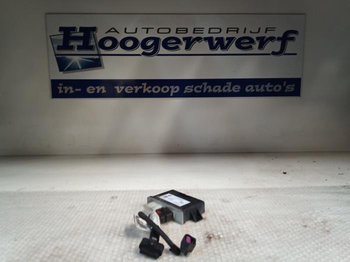 Gebruikte Adblue Computer Opel Zafira Tourer (P12) 1.6 CDTI 16V ecoFLEX 136 Prijs € 175,00 Margeregeling aangeboden door Autobedrijf Hoogerwerf
