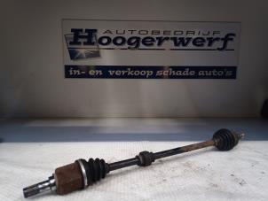 Gebruikte Homokineetas rechts-voor Nissan Micra (K12) 1.2 16V Prijs € 20,00 Margeregeling aangeboden door Autobedrijf Hoogerwerf