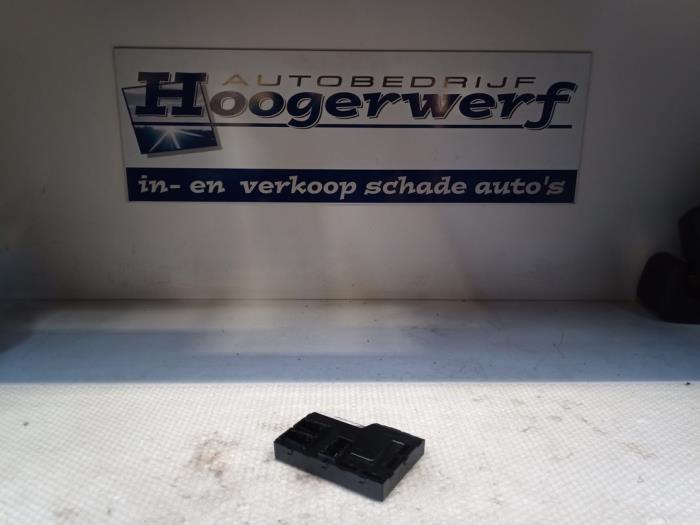 Gebruikte Computer Body Control Ford Fiesta 6 (JA8) 1.0 EcoBoost 12V 100 Prijs € 70,00 Margeregeling aangeboden door Autobedrijf Hoogerwerf