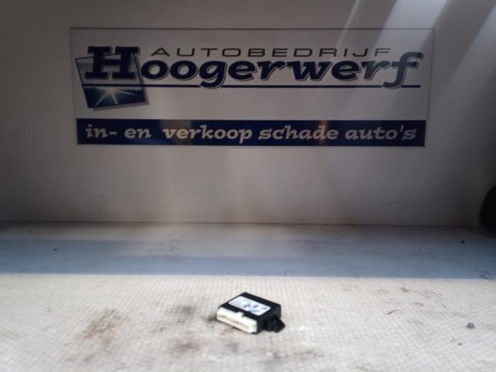 Gebruikte Module PDC Renault Megane IV Estate (RFBK) 1.5 Energy dCi 110 Prijs € 70,00 Margeregeling aangeboden door Autobedrijf Hoogerwerf