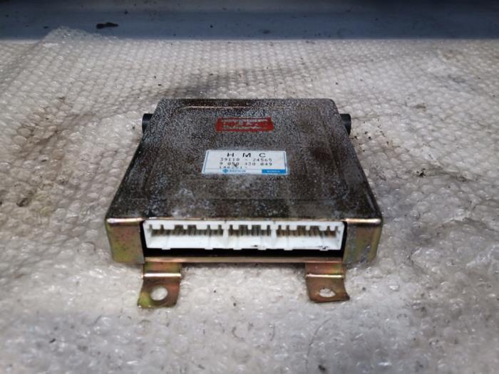 Gebruikte Computer Motormanagement Hyundai Pony (X-2) 1.5i XP,X2 Prijs € 50,00 Margeregeling aangeboden door Autobedrijf Hoogerwerf