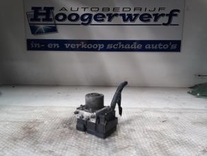 Gebruikte ABS Pomp Mazda 3 Sport (BK14) 1.6i 16V Prijs € 30,00 Margeregeling aangeboden door Autobedrijf Hoogerwerf
