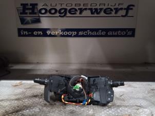 Gebruikte Stuurkolomschakelaar Renault Modus/Grand Modus (JP) 1.5 dCi 80 Prijs € 70,00 Margeregeling aangeboden door Autobedrijf Hoogerwerf