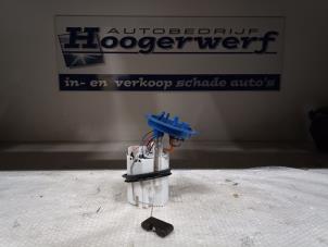 Gebruikte Brandstofpomp Elektrisch Volkswagen Golf VII (AUA) 1.2 TSI 16V Prijs € 25,00 Margeregeling aangeboden door Autobedrijf Hoogerwerf