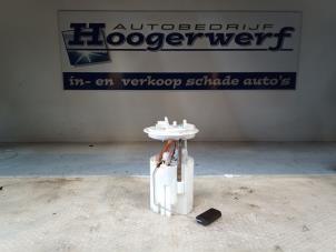 Gebruikte Brandstofpomp Elektrisch Opel Corsa E 1.0 SIDI Turbo 12V Prijs € 30,00 Margeregeling aangeboden door Autobedrijf Hoogerwerf