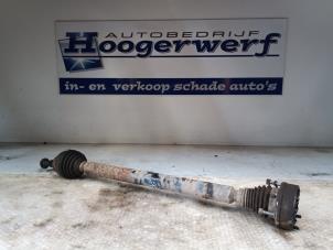 Gebruikte Aandrijfas rechts-voor Volkswagen Touran (1T1/T2) 1.9 TDI 105 Prijs € 30,00 Margeregeling aangeboden door Autobedrijf Hoogerwerf