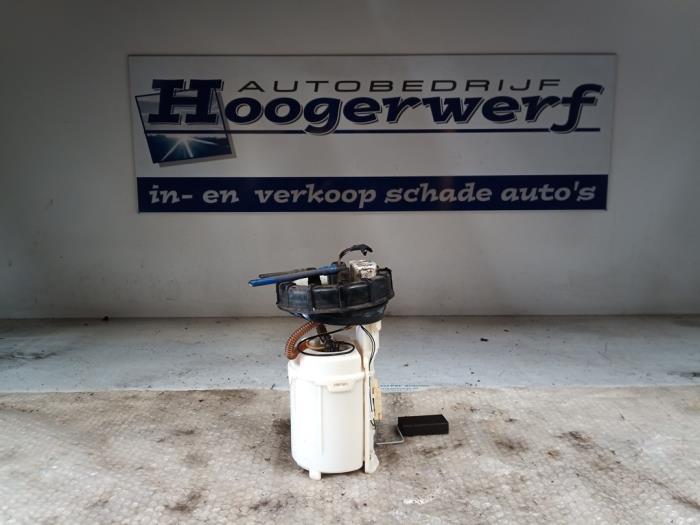 Gebruikte Tank element Pomp Volkswagen Golf IV (1J1) 1.8 20V Turbo Prijs € 30,00 Margeregeling aangeboden door Autobedrijf Hoogerwerf