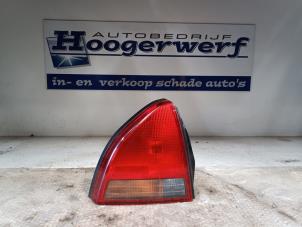 Gebruikte Achterlicht links Honda Prelude (BB) 2.0 i 16V Prijs € 40,00 Margeregeling aangeboden door Autobedrijf Hoogerwerf