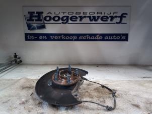 Gebruikte Fusee rechts-voor Opel Astra J (PC6/PD6/PE6/PF6) 1.6 Turbo 16V Prijs € 25,00 Margeregeling aangeboden door Autobedrijf Hoogerwerf