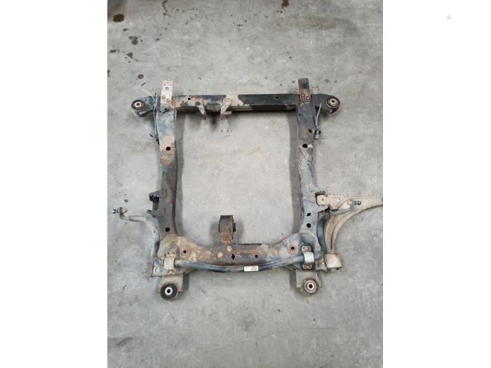 Gebruikte Subframe Opel Astra J (PC6/PD6/PE6/PF6) 1.6 Turbo 16V Prijs € 100,00 Margeregeling aangeboden door Autobedrijf Hoogerwerf