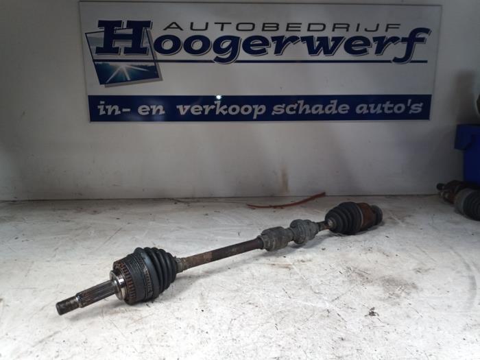 Gebruikte Steekas rechts-voor Peugeot Expert (223) 2.0 HDi 90 Prijs € 75,00 Margeregeling aangeboden door Autobedrijf Hoogerwerf