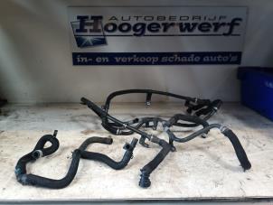 Gebruikte Koelwaterslang Renault Megane E-Tech (RCB) 60 kWh Prijs € 125,00 Margeregeling aangeboden door Autobedrijf Hoogerwerf