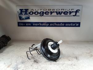 Gebruikte Rembooster Opel Karl 1.0 12V Prijs € 40,00 Margeregeling aangeboden door Autobedrijf Hoogerwerf