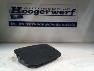 Gebruikte Handschoenenkastje Seat Alhambra (7N) 1.4 TSI 16V Prijs € 40,00 Margeregeling aangeboden door Autobedrijf Hoogerwerf