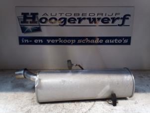 Gebruikte Uitlaat Einddemper Peugeot 206 (2A/C/H/J/S) 1.4 XR,XS,XT,Gentry Prijs € 40,00 Margeregeling aangeboden door Autobedrijf Hoogerwerf