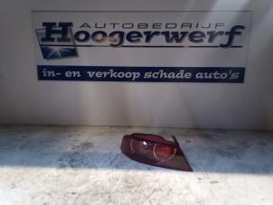 Gebruikte Achterlicht links Alfa Romeo 159 Sportwagon (939BX) 1.8 MPI 16V Prijs € 30,00 Margeregeling aangeboden door Autobedrijf Hoogerwerf