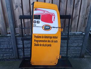 Gebruikte Achterdeur Bus-Bestelauto Peugeot Bipper Prijs € 100,00 Margeregeling aangeboden door Autobedrijf Hoogerwerf