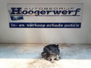 Gebruikte Dynamo Peugeot 208 I (CA/CC/CK/CL) 1.6 Blue HDi 100 Prijs € 25,00 Margeregeling aangeboden door Autobedrijf Hoogerwerf