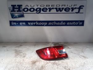 Gebruikte Achterlicht links Renault Clio IV (5R) 1.5 dCi 75 FAP Prijs € 20,00 Margeregeling aangeboden door Autobedrijf Hoogerwerf