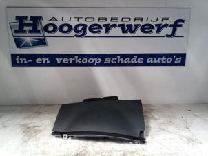 Gebruikte Dashboardkastje Peugeot Partner Tepee (7A/B/C/D/E/F/G/J/P/S) 1.2 12V e-THP PureTech 110 Prijs € 30,00 Margeregeling aangeboden door Autobedrijf Hoogerwerf