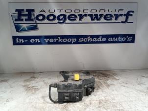 Gebruikte Tank adblue Peugeot 308 SW (L4/L9/LC/LJ/LR) 1.6 BlueHDi 120 Prijs € 120,00 Margeregeling aangeboden door Autobedrijf Hoogerwerf