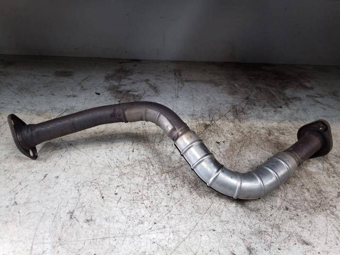 Uitlaat voorpijp van een Opel Agila (B) 1.2 16V 2011