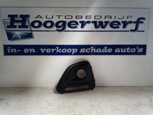 Gebruikte Afdekplaat mistlamp links Peugeot 108 1.0 12V Prijs € 20,00 Margeregeling aangeboden door Autobedrijf Hoogerwerf