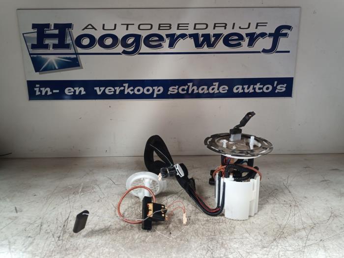 Gebruikte Tank element Pomp Volvo XC60 I (DZ) 2.0 D3 16V Prijs € 50,00 Margeregeling aangeboden door Autobedrijf Hoogerwerf