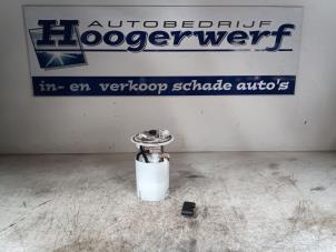 Gebruikte Tank element Pomp Renault Megane IV (RFBB) 1.6 GT Energy TCe 205 EDC Prijs € 50,00 Margeregeling aangeboden door Autobedrijf Hoogerwerf