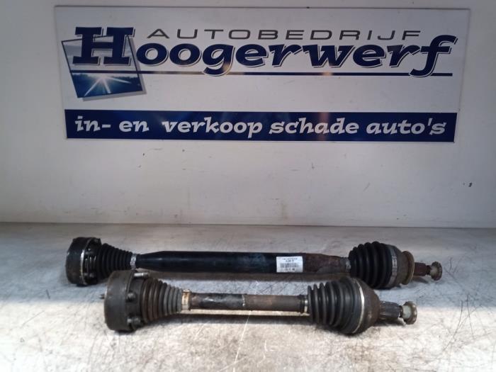 Gebruikte Steekas rechts-voor Volkswagen Polo V (6R) 1.2 TSI Prijs € 25,00 Margeregeling aangeboden door Autobedrijf Hoogerwerf