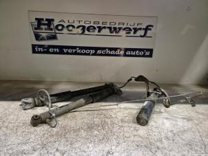 Gebruikte Schokdemper set Peugeot 3008 I (0U/HU) 1.6 16V THP 155 Prijs op aanvraag aangeboden door Autobedrijf Hoogerwerf