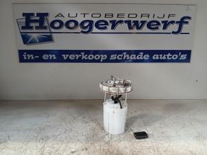 Gebruikte Tank element Pomp Kia Picanto (JA) 1.0 DPI 12V Prijs € 25,00 Margeregeling aangeboden door Autobedrijf Hoogerwerf