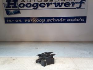Gebruikte Bobine Chrysler Neon II 2.0 16V LE,SE,CS,Sport Prijs € 50,00 Margeregeling aangeboden door Autobedrijf Hoogerwerf