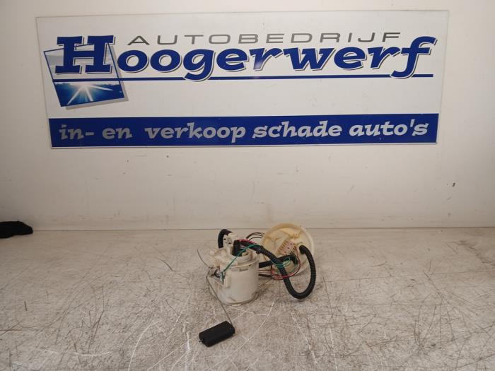 Gebruikte Tank element Pomp Ford Focus 1 1.6 16V Prijs € 40,00 Margeregeling aangeboden door Autobedrijf Hoogerwerf