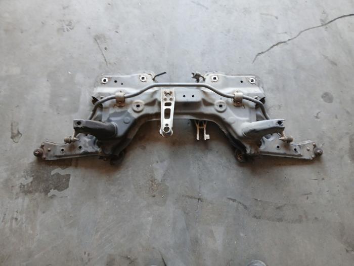 Gebruikte Subframe Opel Corsa D 1.3 CDTi 16V ecoFLEX Prijs € 90,00 Margeregeling aangeboden door Autobedrijf Hoogerwerf