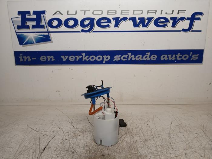 Gebruikte Tank element Pomp Seat Leon (5FB) 1.4 TSI Ecomotive 16V Prijs € 20,00 Margeregeling aangeboden door Autobedrijf Hoogerwerf