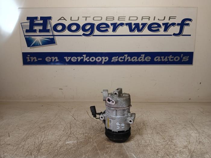 Gebruikte Pomp Airco Volkswagen Up! (121) 1.0 12V 60 Prijs € 140,00 Margeregeling aangeboden door Autobedrijf Hoogerwerf