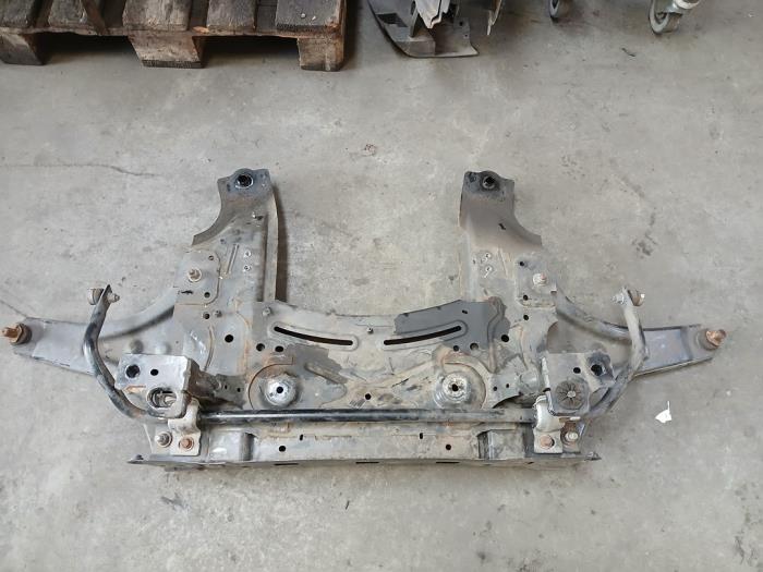 Gebruikte Subframe Renault Twingo III (AH) 1.0 SCe 70 12V Prijs op aanvraag aangeboden door Autobedrijf Hoogerwerf
