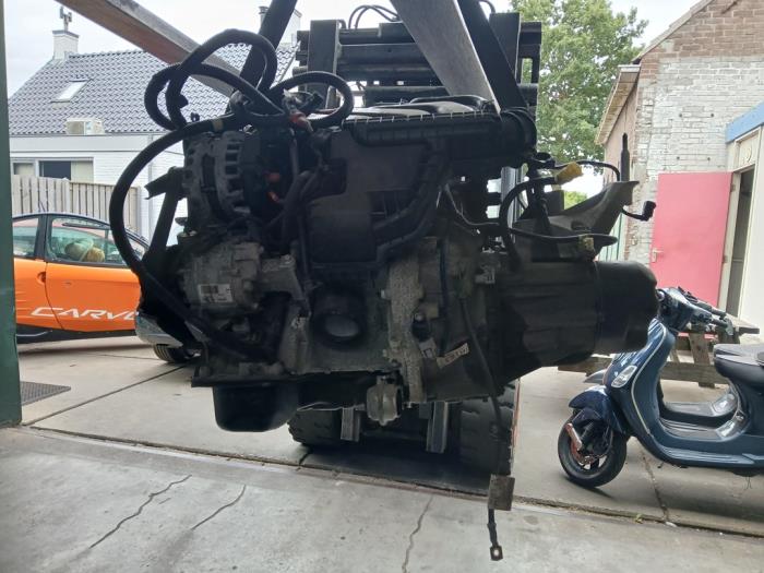 Gebruikte Motor Renault Twingo III (AH) 1.0 SCe 70 12V Prijs € 500,00 Margeregeling aangeboden door Autobedrijf Hoogerwerf